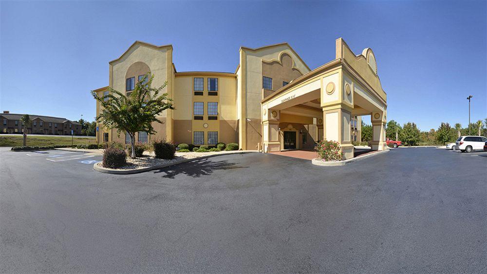Best Western Bradbury Inn & Suites Perry Esterno foto