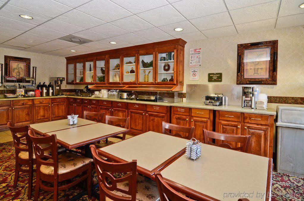 Best Western Bradbury Inn & Suites Perry Esterno foto