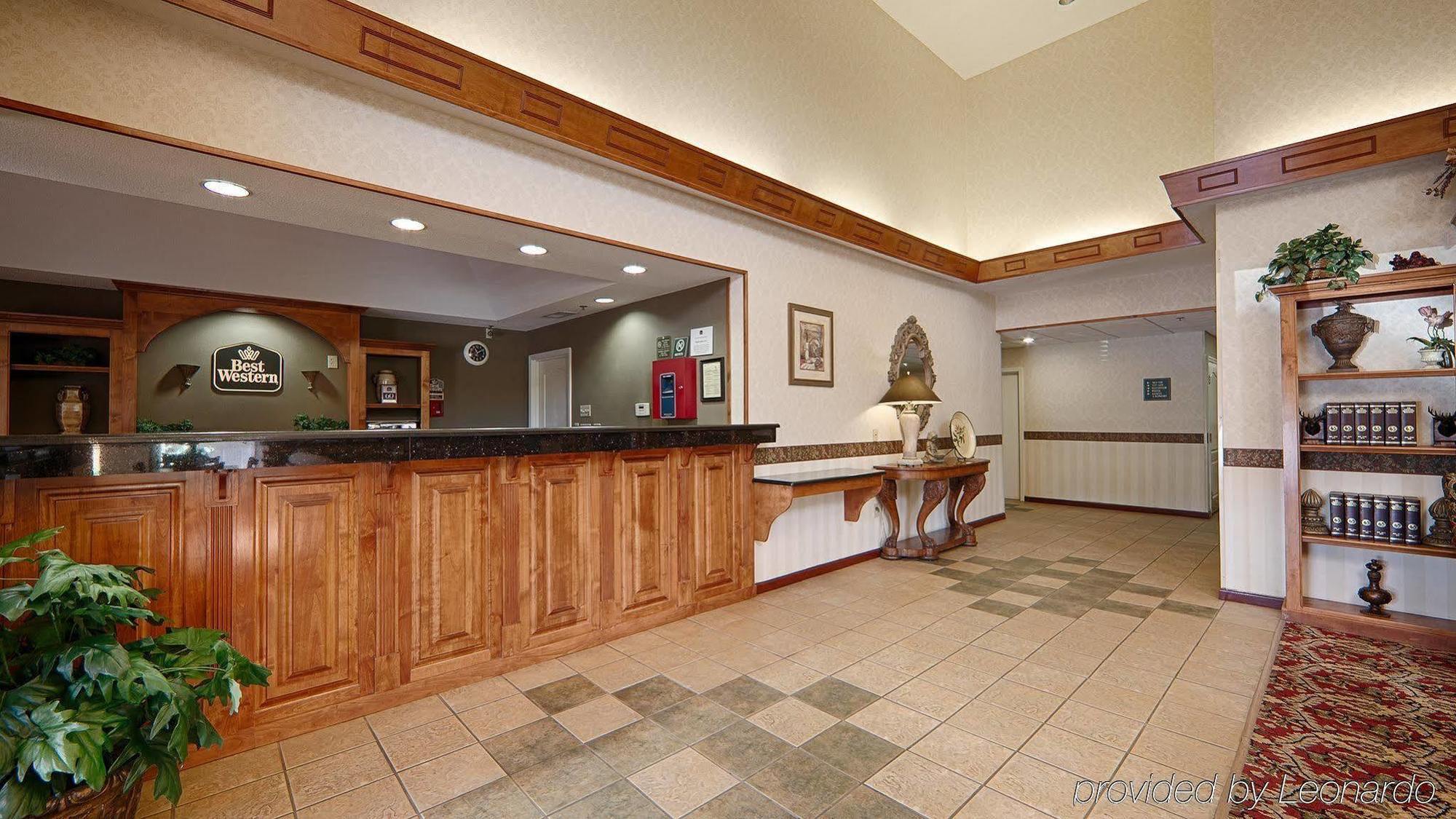 Best Western Bradbury Inn & Suites Perry Esterno foto