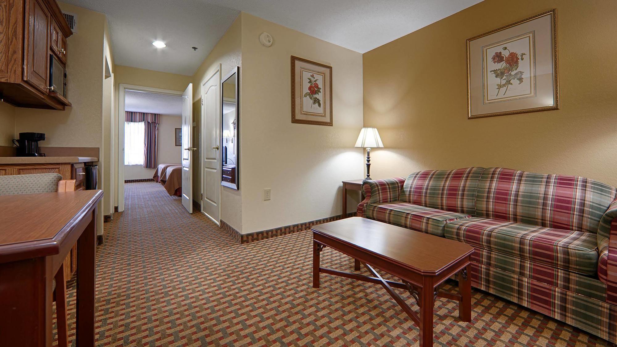 Best Western Bradbury Inn & Suites Perry Esterno foto