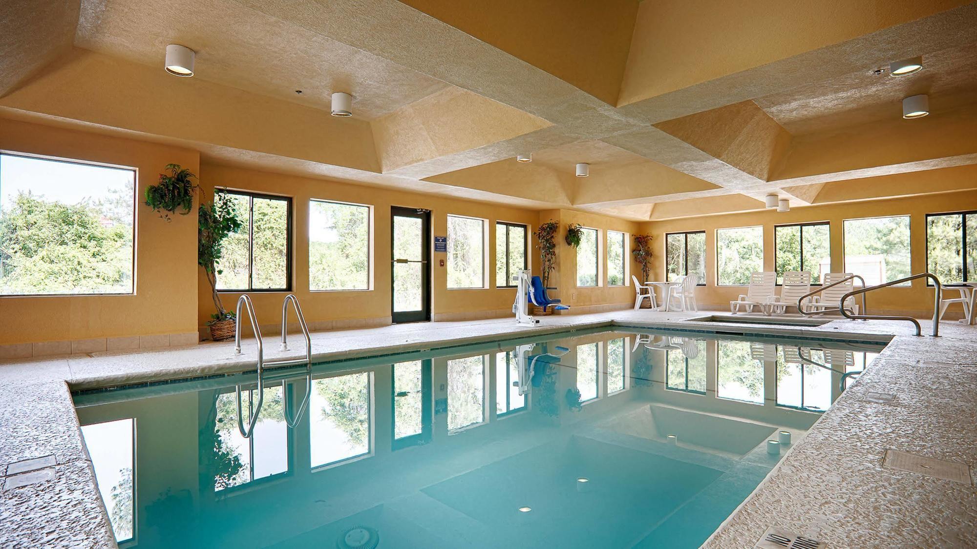 Best Western Bradbury Inn & Suites Perry Esterno foto